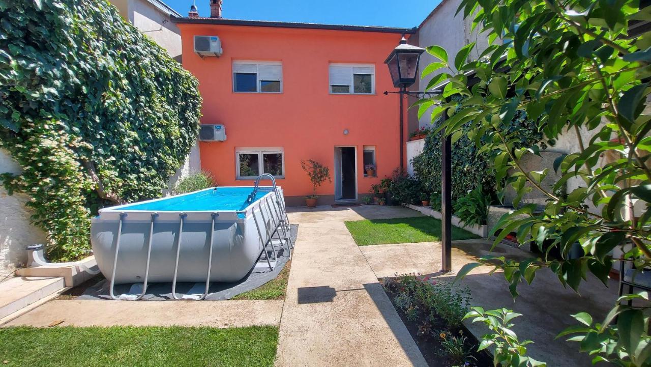 Villa Secret Gardens モスタル エクステリア 写真