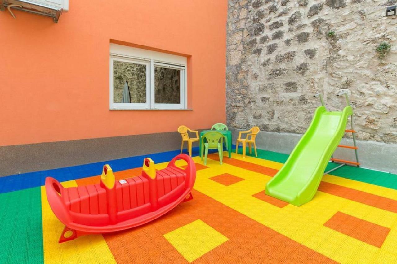 Villa Secret Gardens モスタル エクステリア 写真